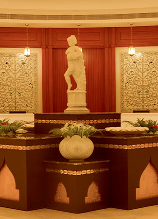Chandela Lobby